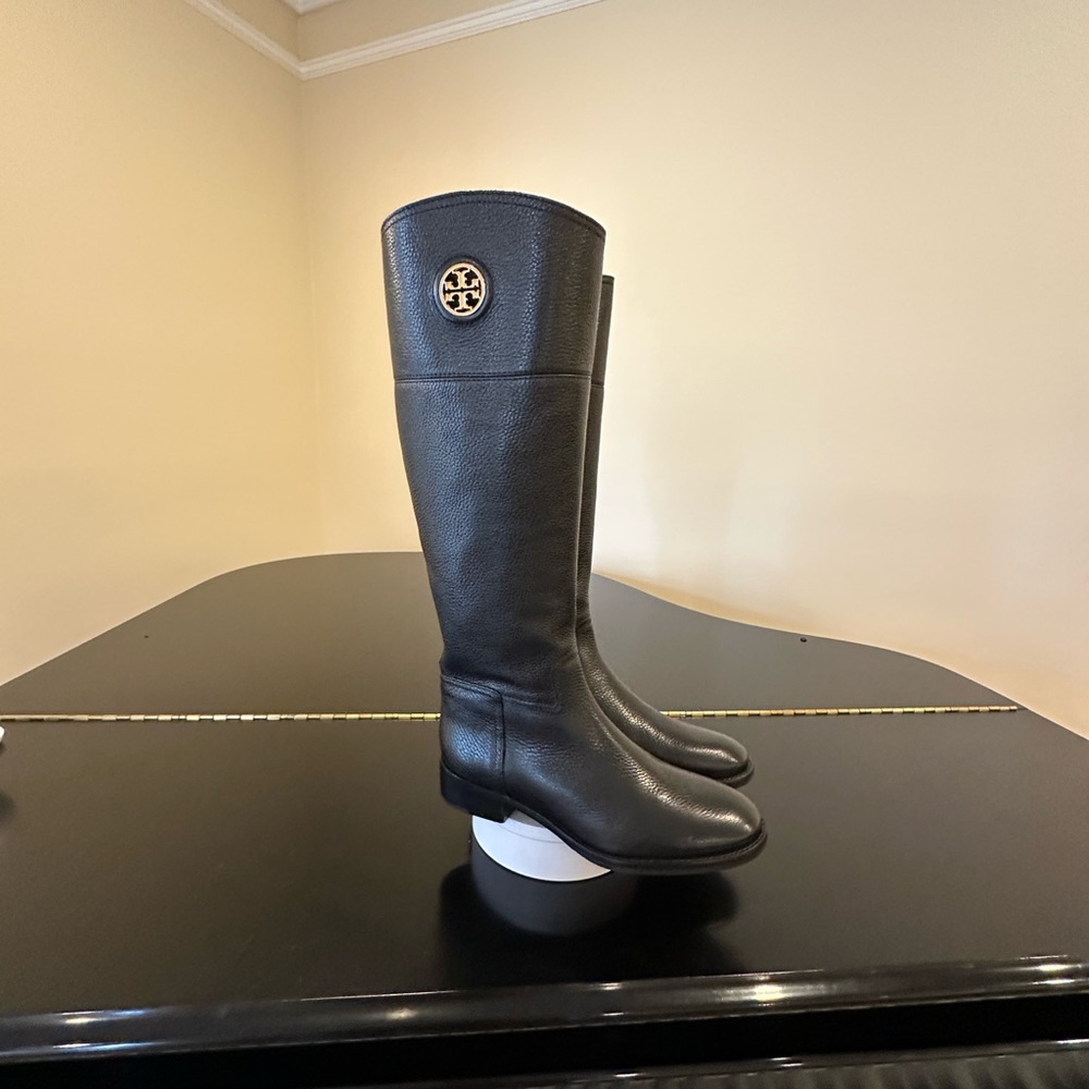 NWOT RARE luxury classic minimalist authentic Tory Burch Junction Riding Boots - Picture 9 of 17